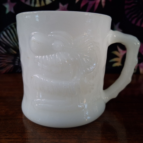 Vintage BC COMIC Character GROG White Milk Glass Johnny Hart Coffee Mug - Picture 1 of 14